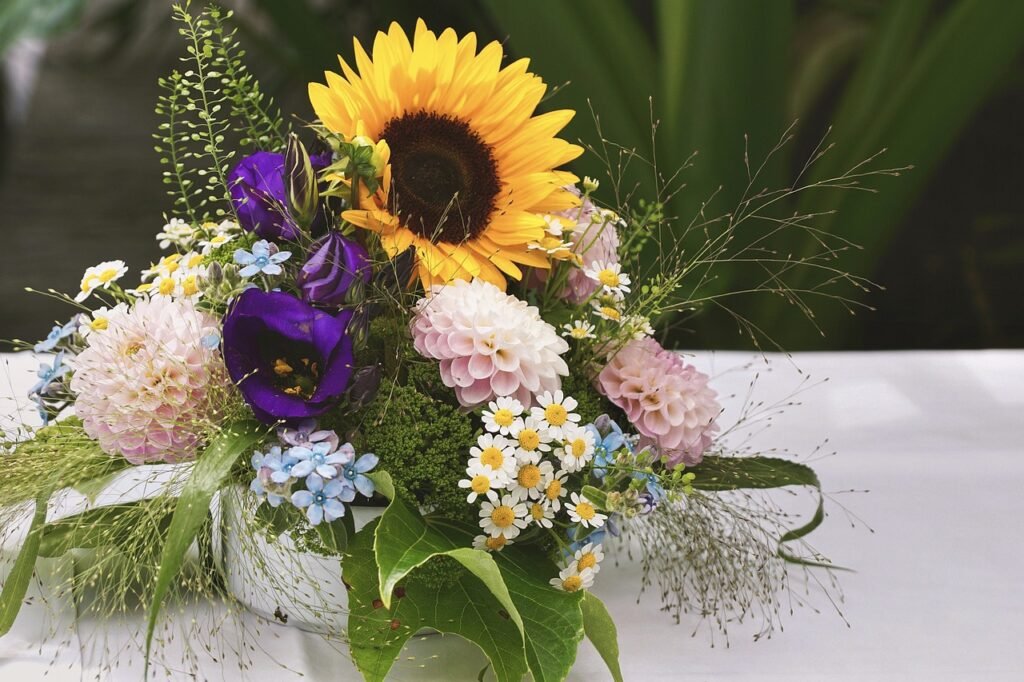 The Art of Floral Arranging: Techniques for Creating Stunning Displays